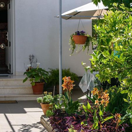 Apartments Beba - Peaceful Location Trogir Exterior foto