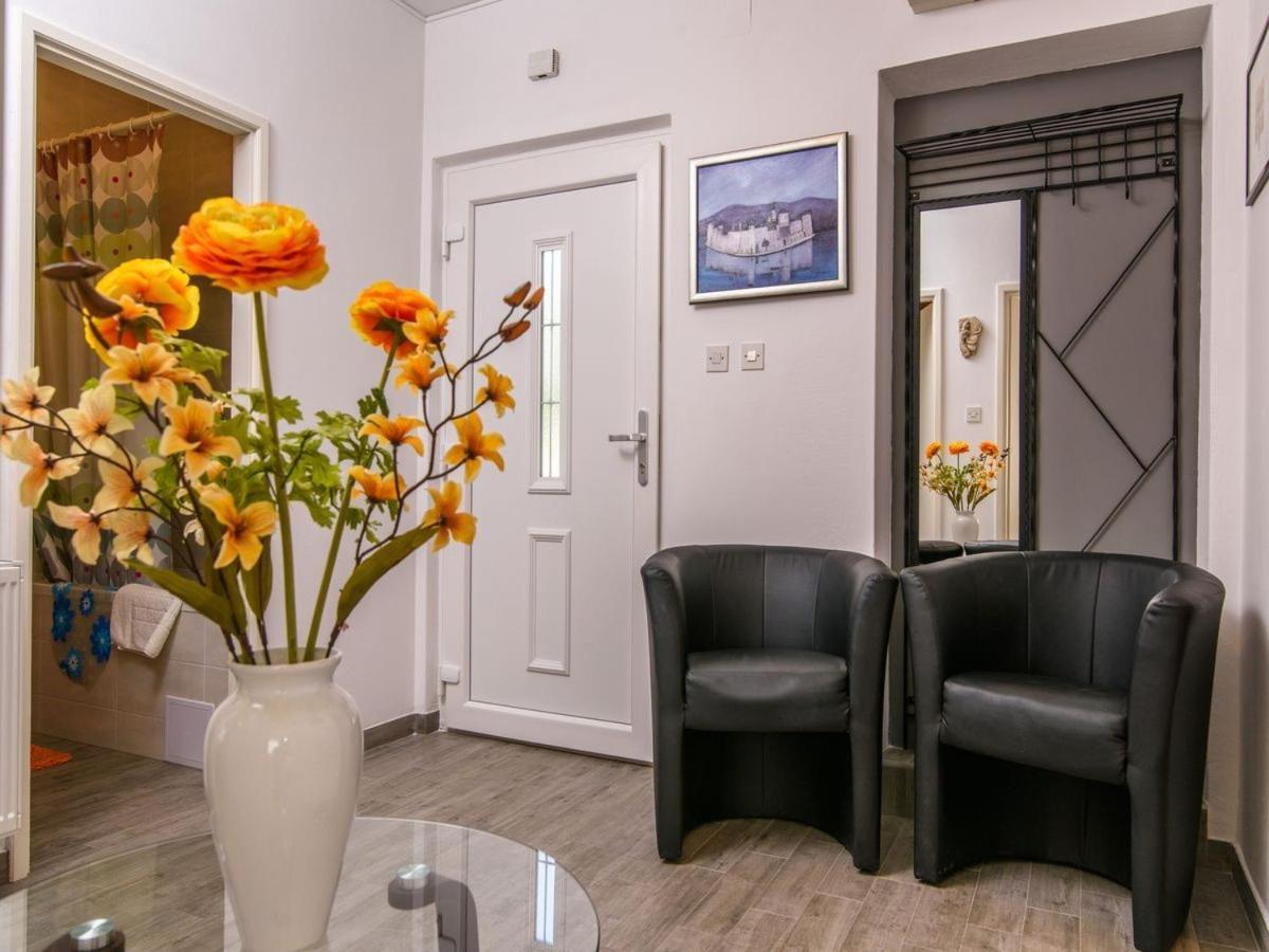 Apartments Beba - Peaceful Location Trogir Exterior foto